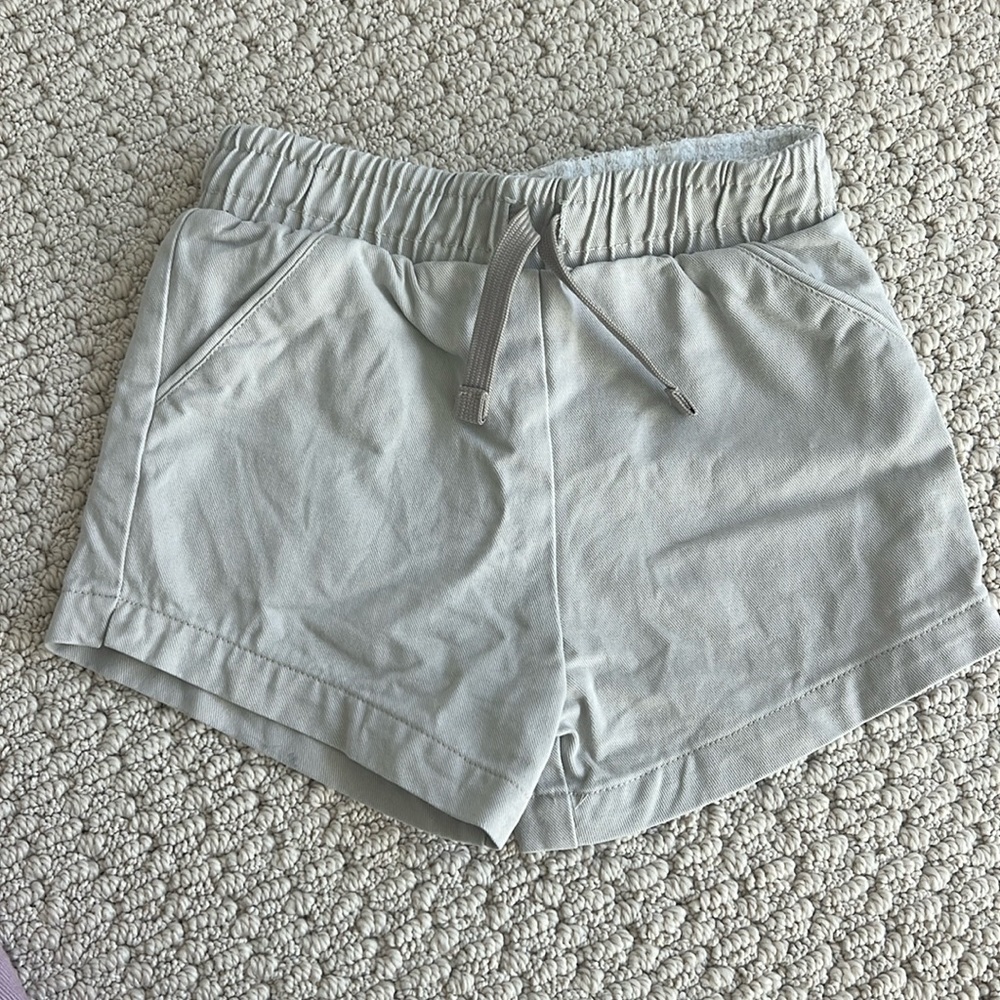 Size 3/4T Cadet Khaki shorts